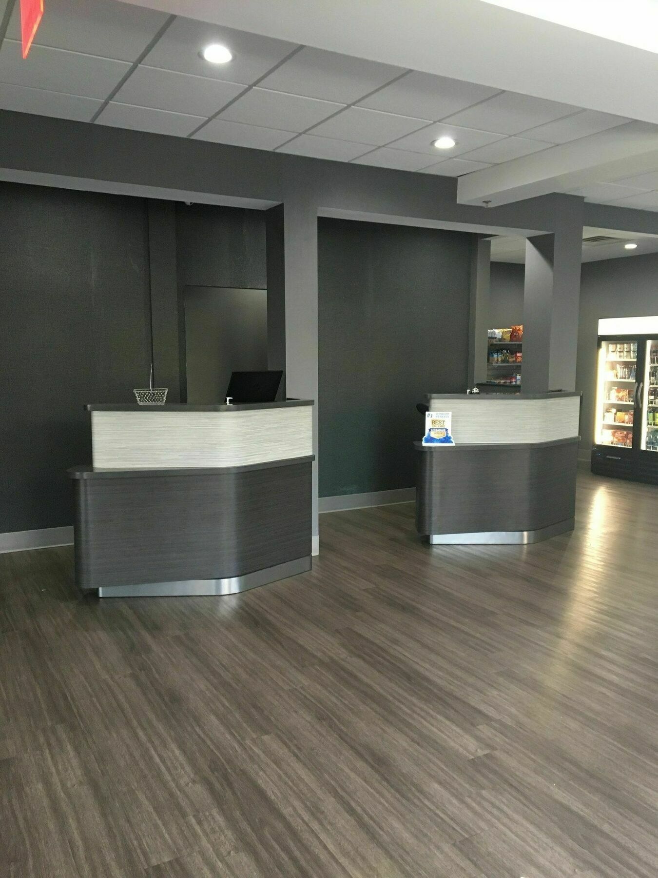 Days Inn & Suites By Wyndham Мърфрийзбъроу Екстериор снимка