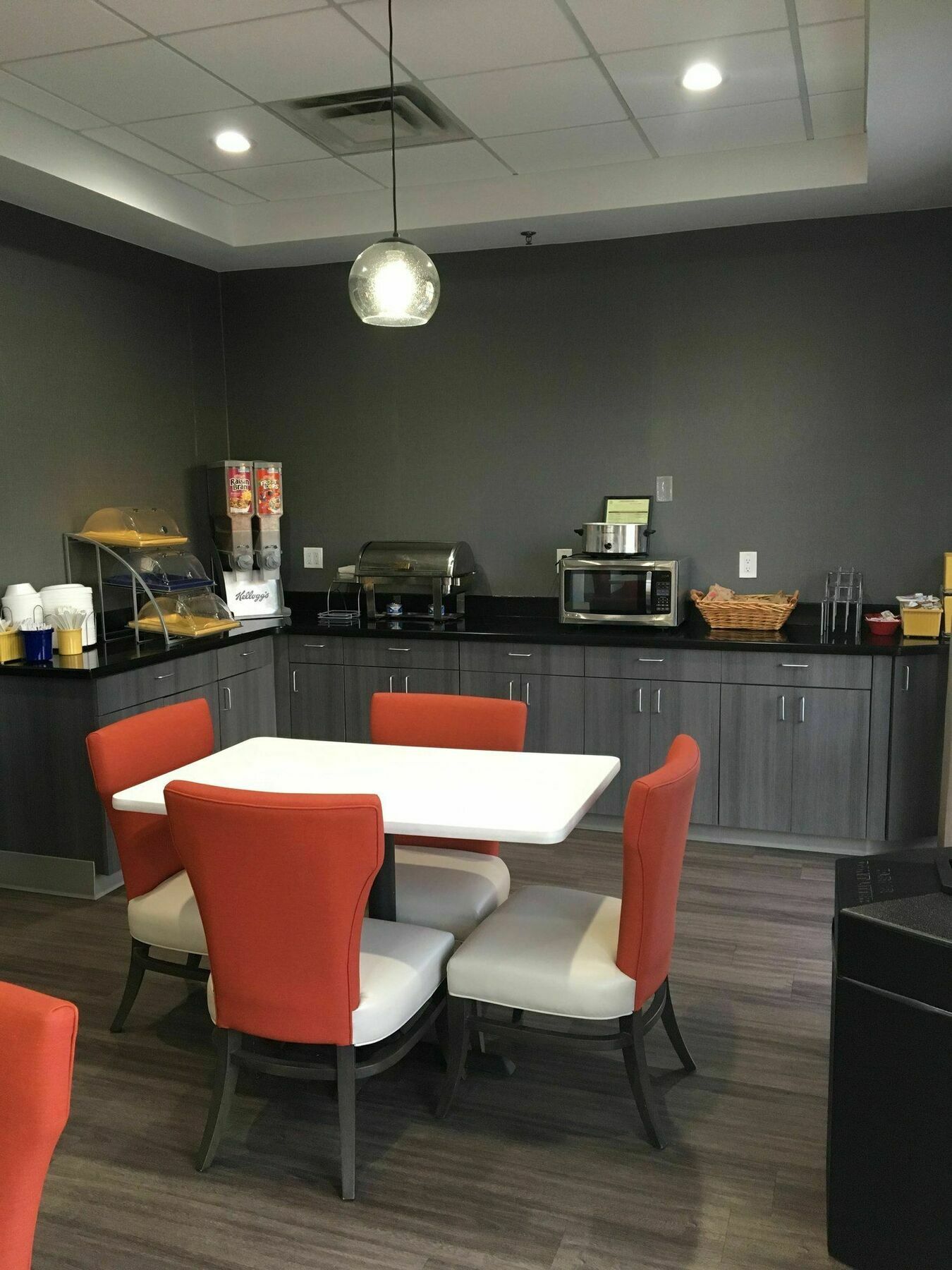 Days Inn & Suites By Wyndham Мърфрийзбъроу Екстериор снимка